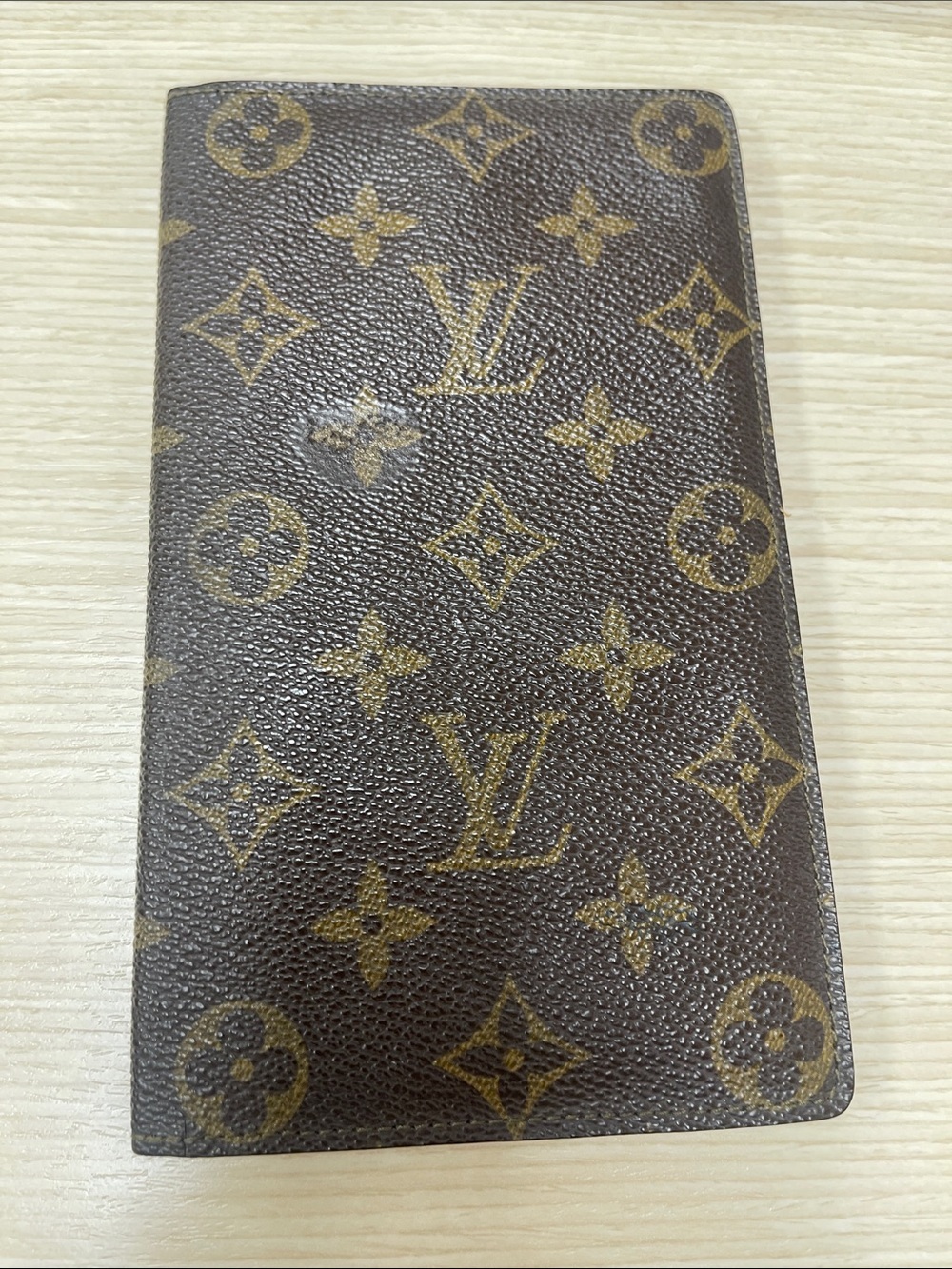 Louis Vuitton Vintage Monogram Card /Passport Holder EUC With COA